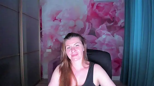 LunaKissesx webcam