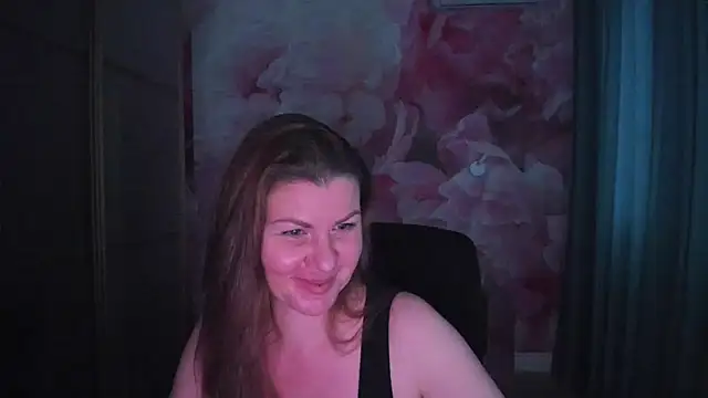 LunaKissesx webcam