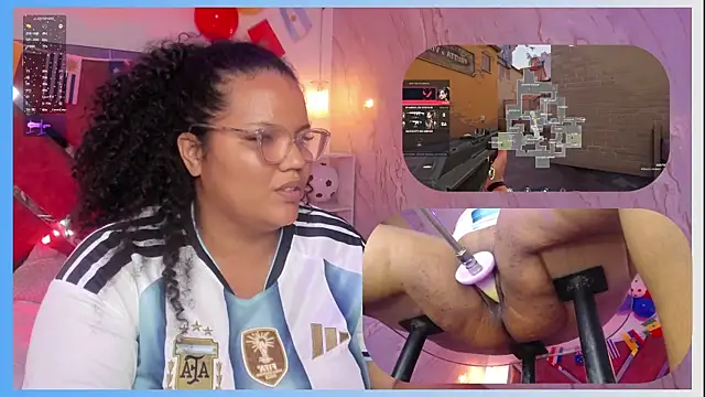 MhiaRey webcam