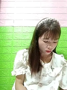 AmyLinee01 webcam