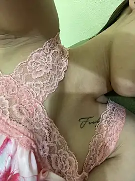 Vi_sexyy webcam