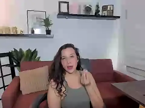 Ela_Maxwell_ webcam