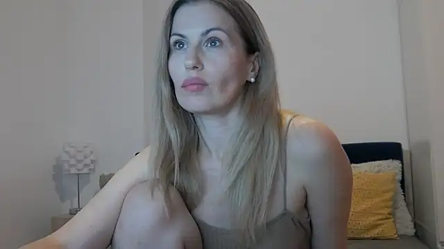 Lika_Soul webcam