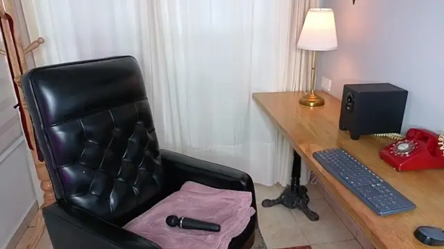 Pamela_Johnsonn webcam