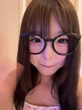 lelebaybay888 webcam