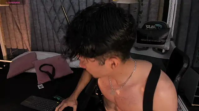 NicolaiKarav webcam