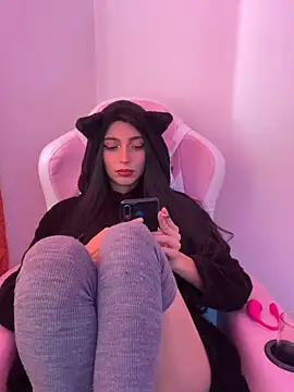 Felicia_smok3 webcam