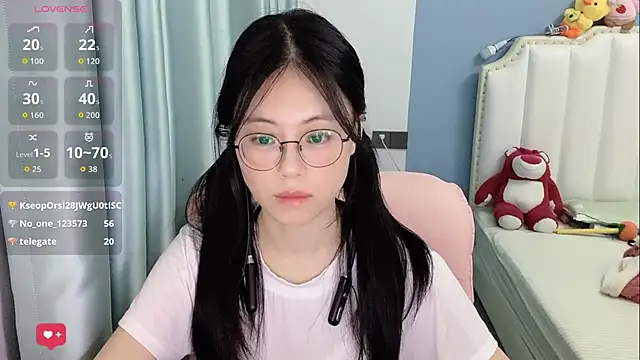 Luna-666 webcam
