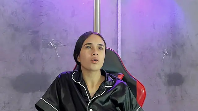 alice__susan webcam