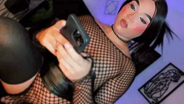 misstreslatin webcam