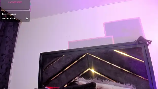 april_jones05 webcam
