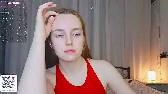 bae_cake_ webcam
