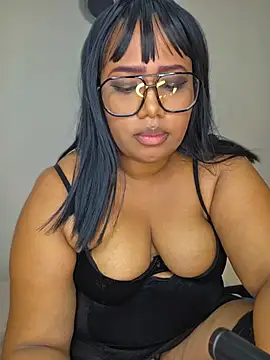 Belle_Brunette webcam