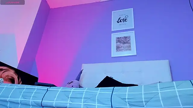 Charlotte11-11 webcam