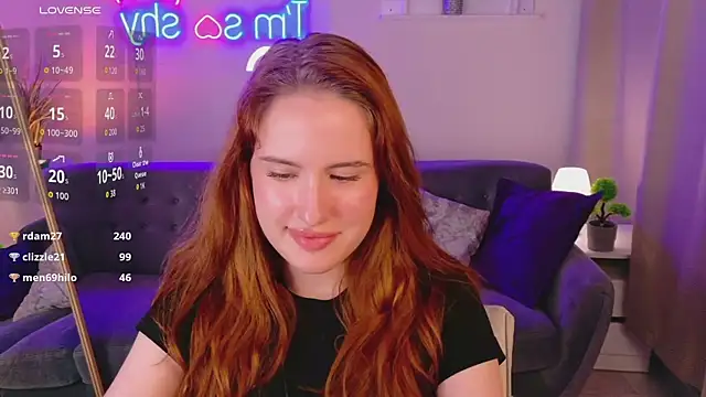 ChloeAster webcam