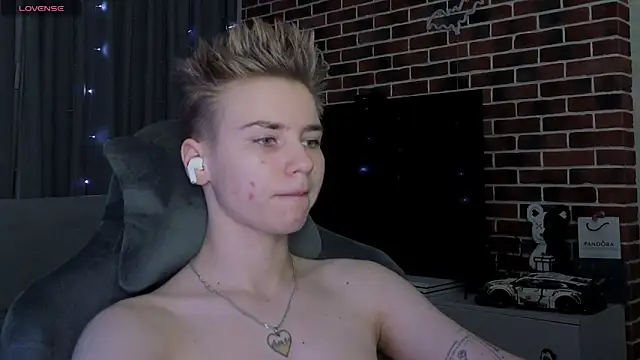Jean_Willson live cam