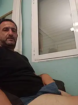 DanTrov79