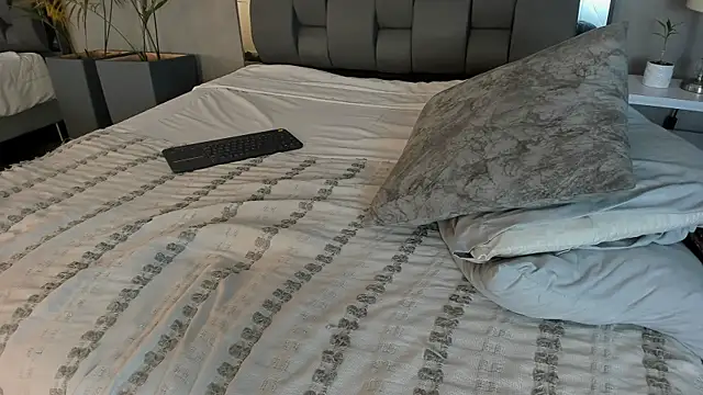 Charlie___Musk webcam