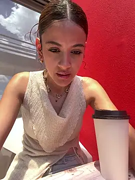 alana15 webcam