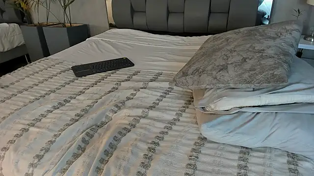 Charlie___Musk webcam