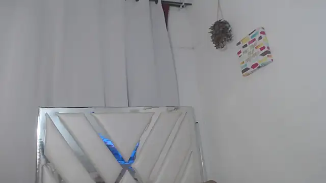 AlannaHarper webcam