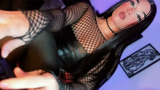 misstreslatin webcam