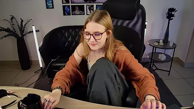 lanafitch webcam