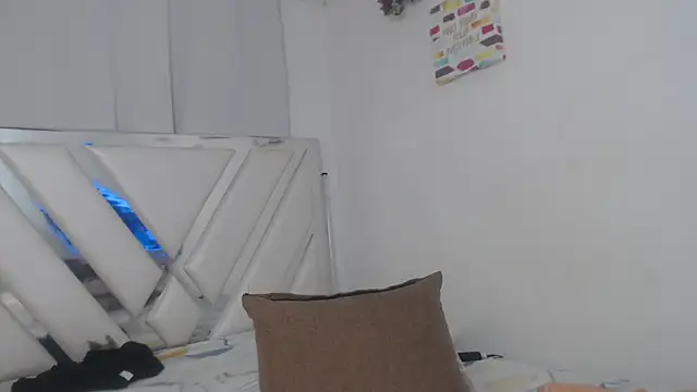 AlannaHarper webcam