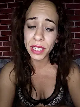 HotGinger66 webcam