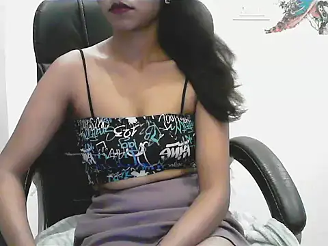 short_girl_ webcam