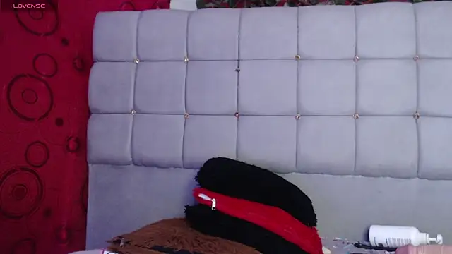 charlotte_brawn webcam
