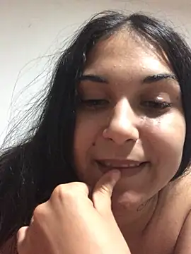 amira1348 webcam