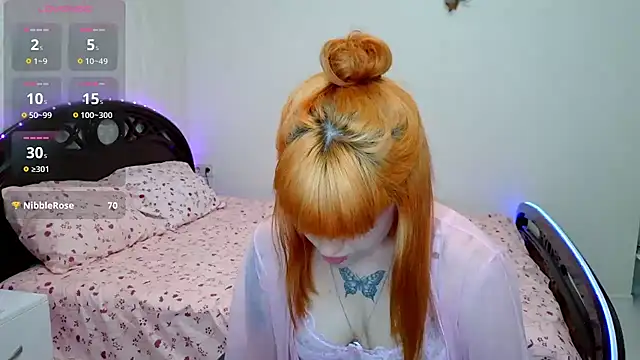 VelvetEmber webcam