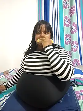 SusanaEshwar webcam