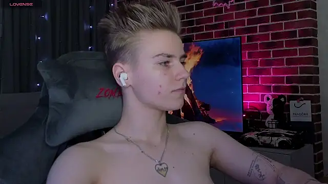 Jean_Willson live cam on StripChat