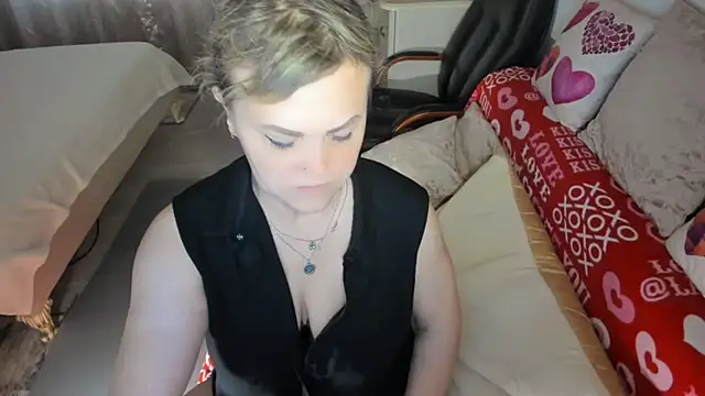MildMature webcam