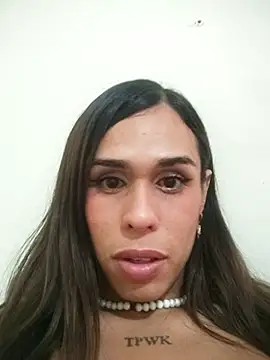 pretty_ariiel webcam