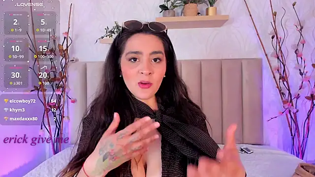 emily_amaya webcam
