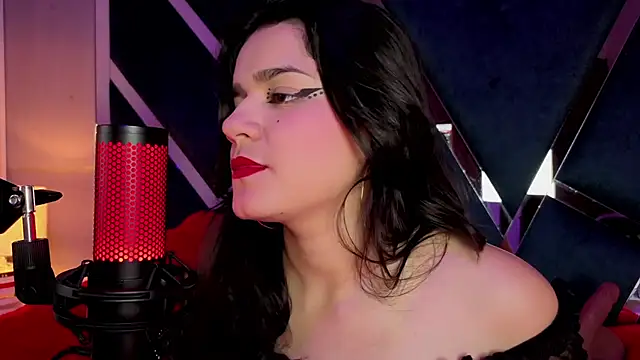 ValerieKay_ webcam