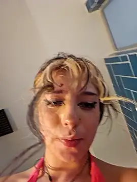aisha_bx webcam