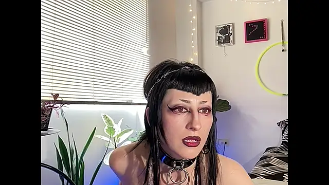 ELENA_UMBRA webcam