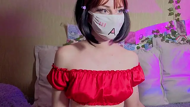 LunaNyanmi webcam