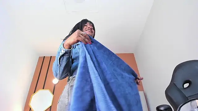 Mia_boobs24 webcam