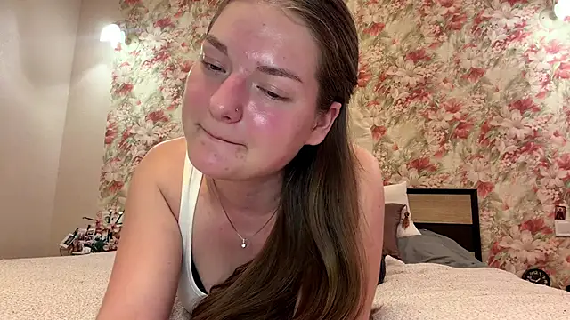 lizzzanatooo webcam