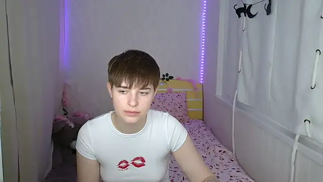EmyHills webcam
