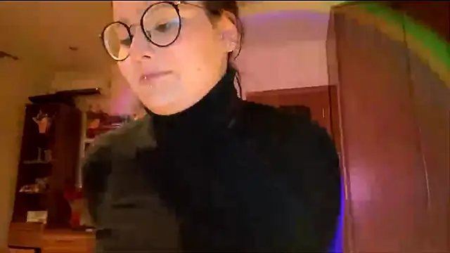 TamekiaKeenom webcam