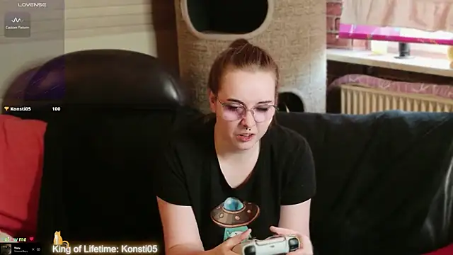 GamerGirl_Eve webcam