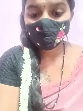 CuteDevilAnu webcam