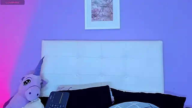 Charlotte11-11 webcam
