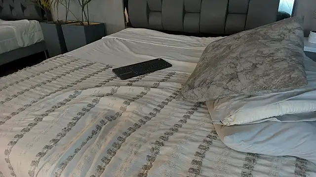 Charlie___Musk webcam